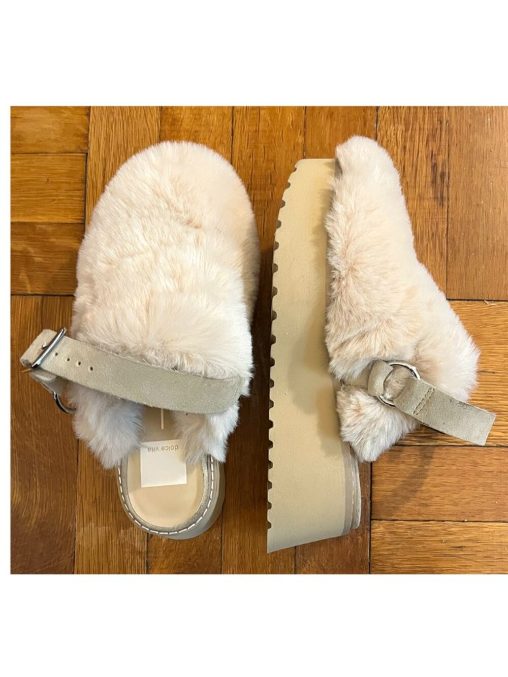 La Dolce Vita Lansy Flats Natural Plush Size 7-8.5